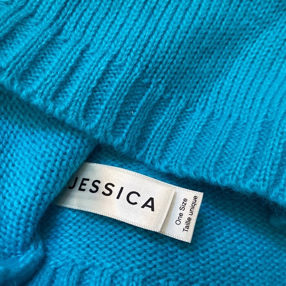NWOT Jessica matching hat and scarf set - Picture 4 of 4